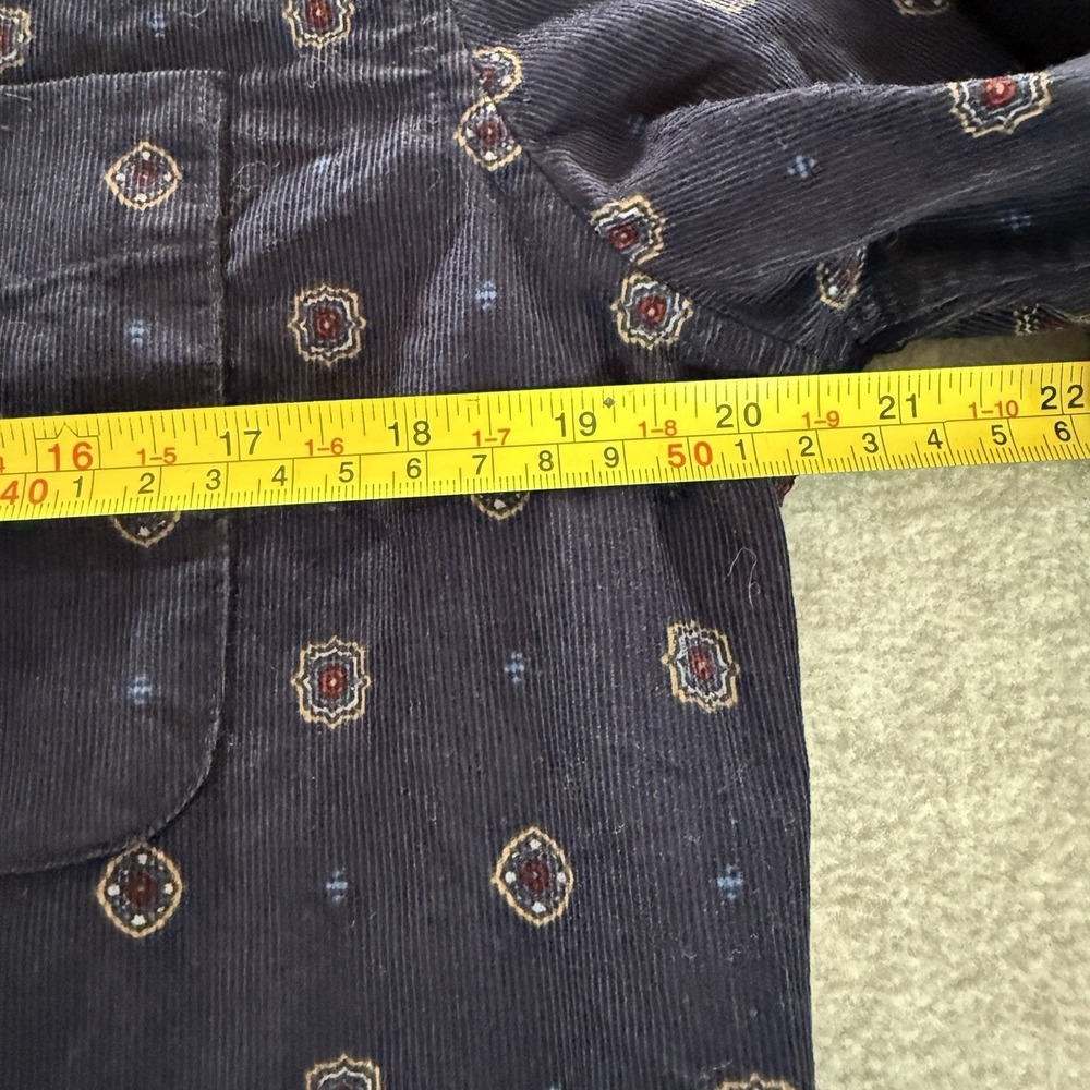NWT American Eagle Corduroy Button Up Shirt Mens Small Navy Medallion Print LS - Picture 3 of 11